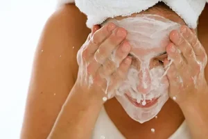 ژل شستشوی صورت برای پوست مختلط